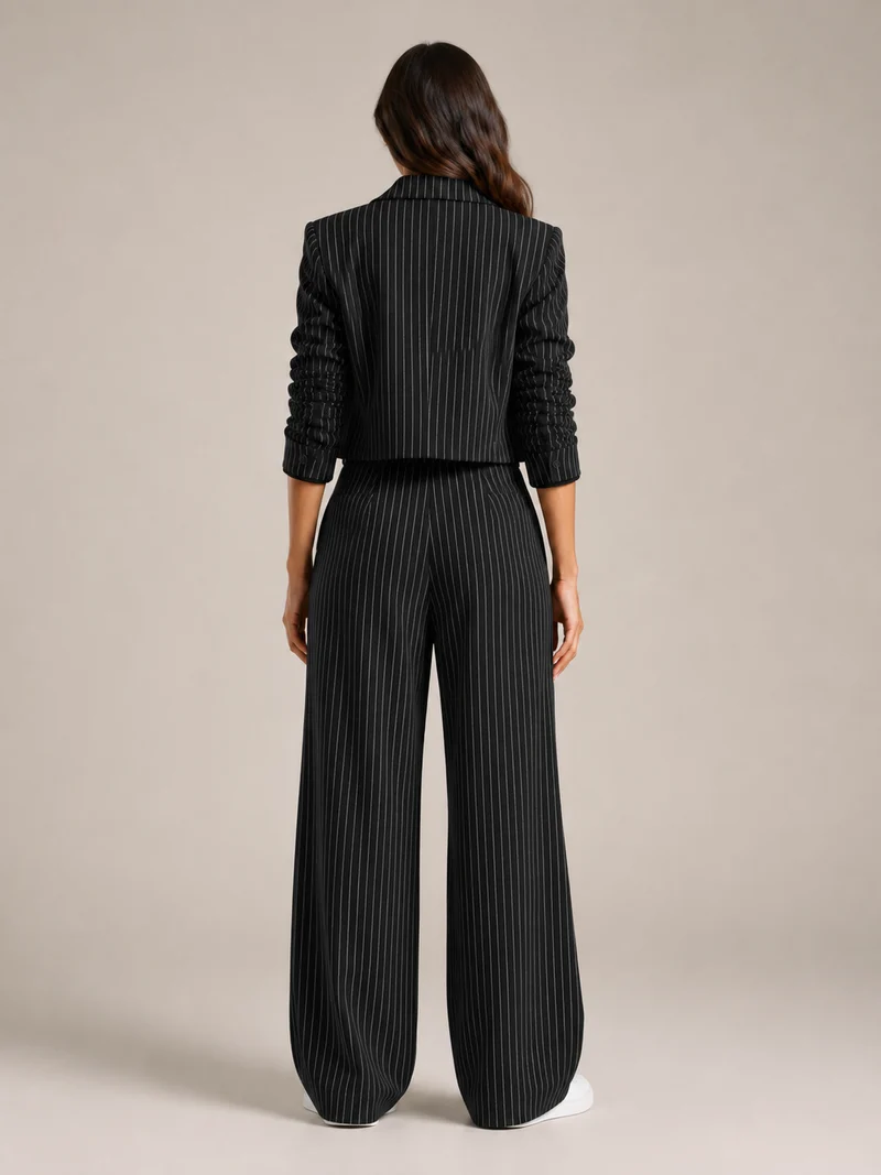 Hosenanzug Damen Nadelstreifen mit Cropped Blazer