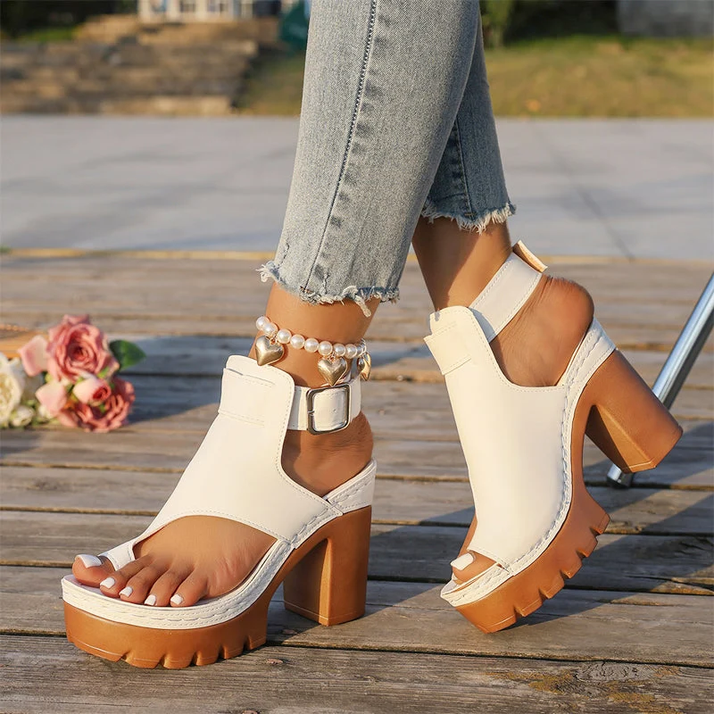 Desiala | Plateau-Sandalen mit Absatz und Knöchelriemen