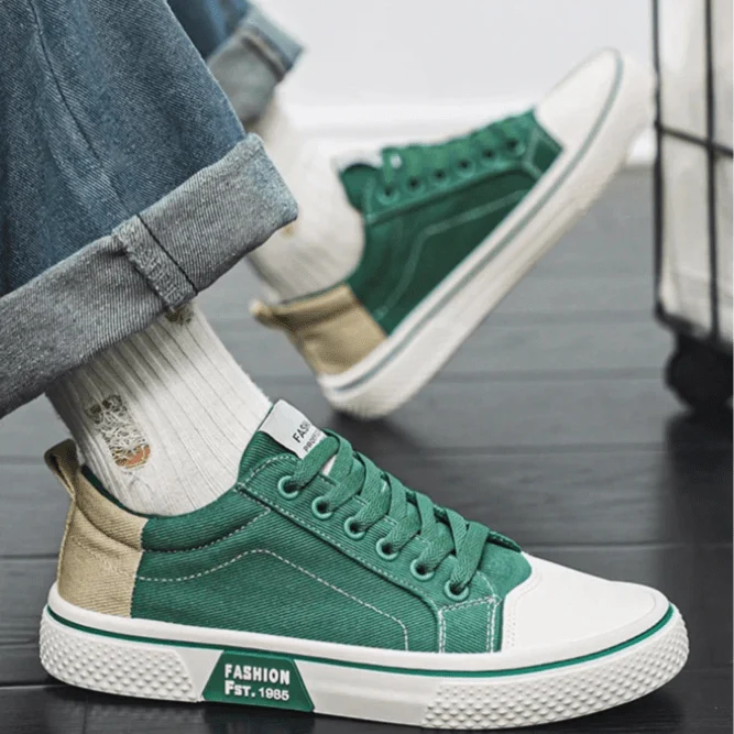 Sneaker Herren Retro Low Top mit Schnürung