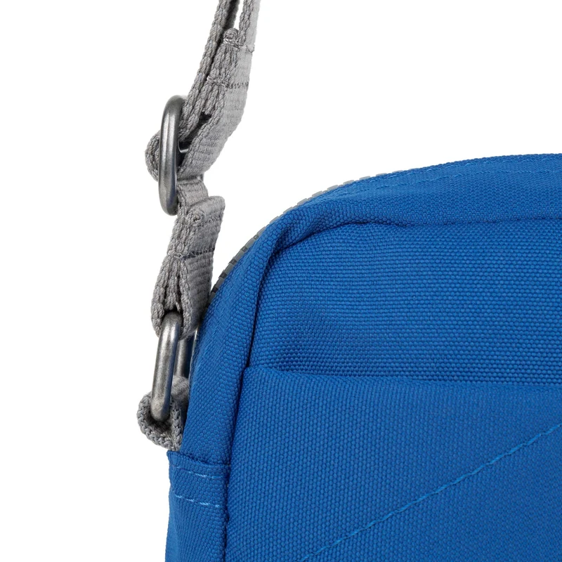 ROKA Bond Galactic Blue Einheitsgröße Recycelte Canvas-Tasche