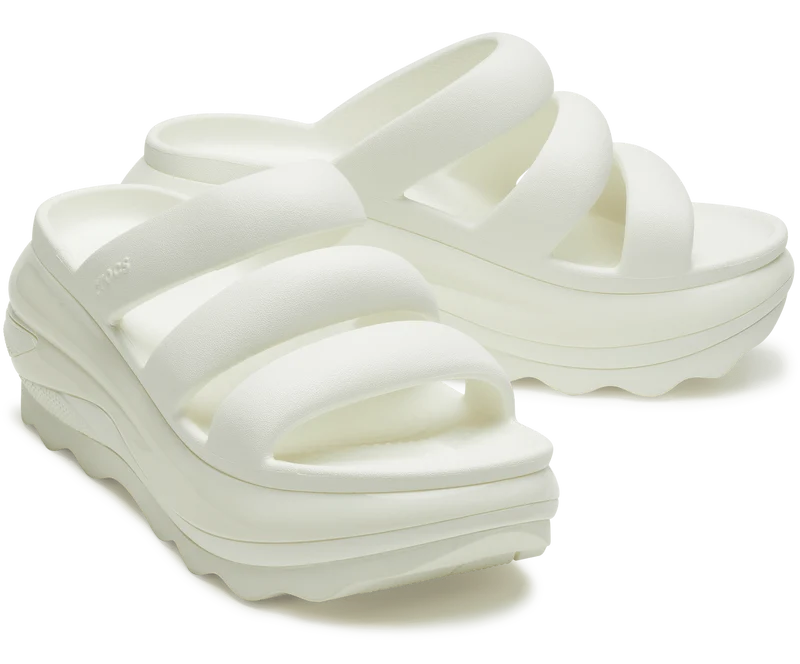 Crocs Unisex Classic Mega Crush Sandale mit Dreifachriemen - Kreide