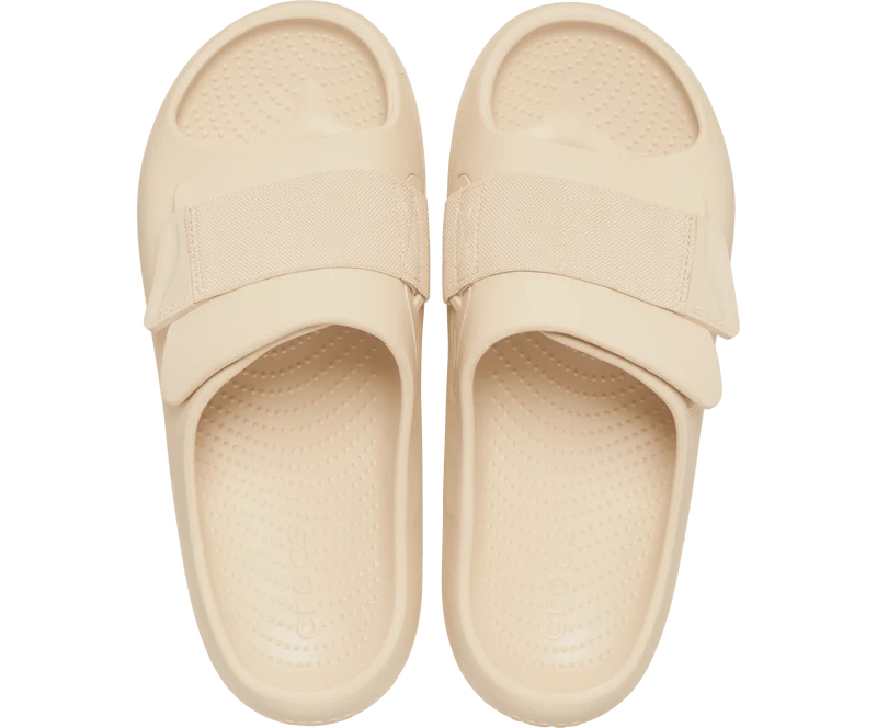 Crocs Unisex Mellow Luxe Recovery Slide - Shitake