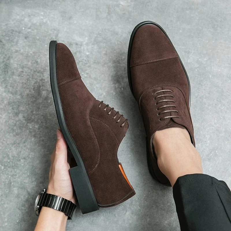 Klassischer Herren Oxford Schuhe Mit Cap-Toe