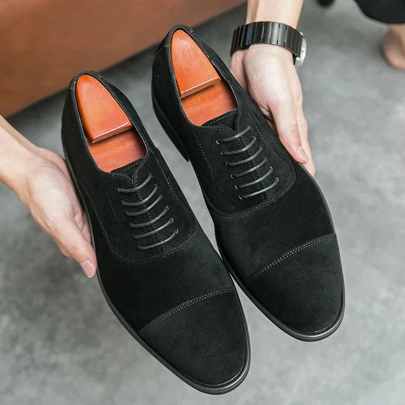 Klassischer Herren Oxford Schuhe Mit Cap-Toe
