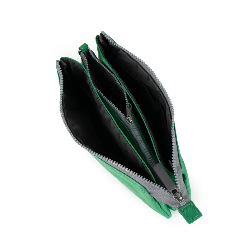 ROKA Carnaby Crossbody-Tasche aus recyceltem Canvas, Mountain Green XL