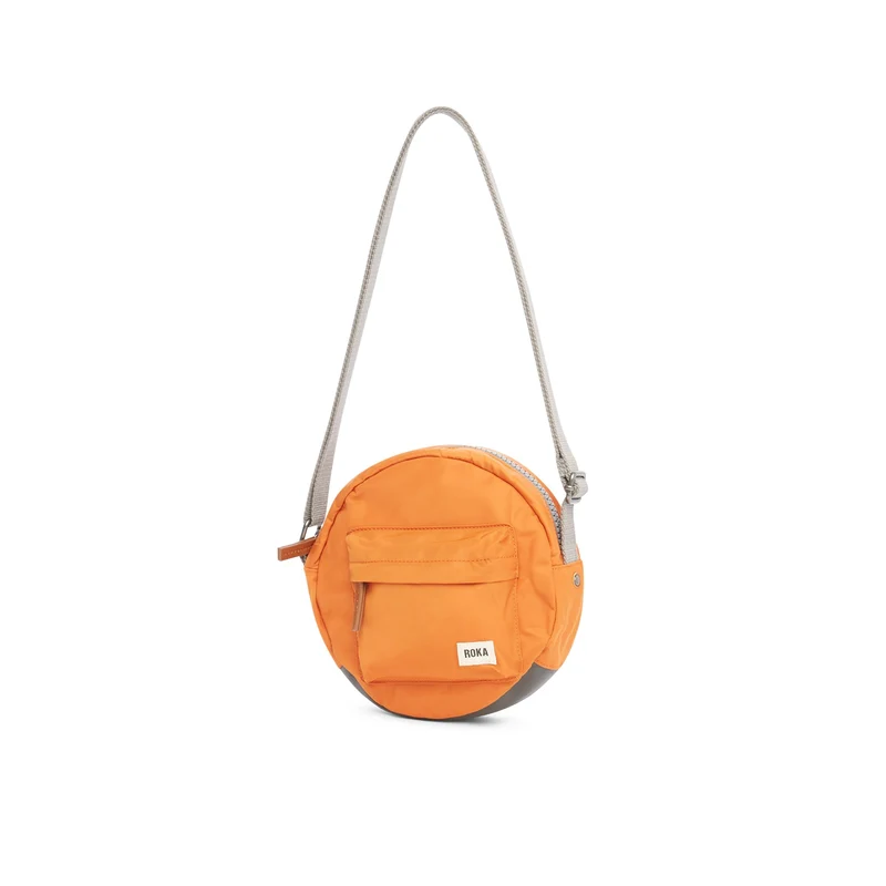 ROKA Paddington Kleine Tasche aus recyceltem Nylon, Farbe: B, Farbe: Burnt Orange