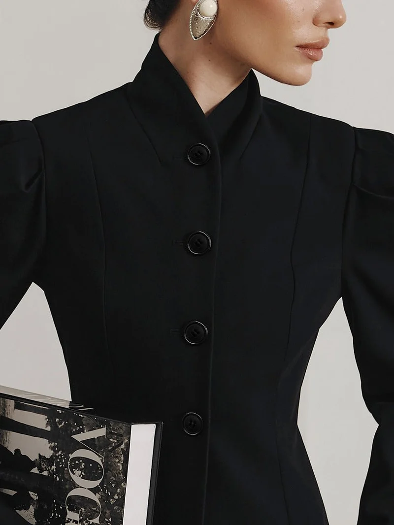 Schwarzer Damen Blazer Tailliert