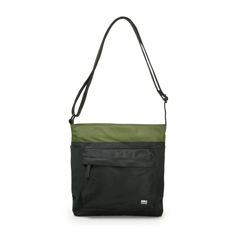 ROKA Kreativer Abfall Kennington B Schwarz / Avocado Mittelgroße Tasche aus recyceltem Nylon