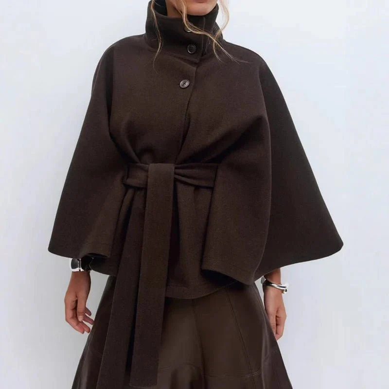 Eleganter Cape-Mantel mit Gürtel