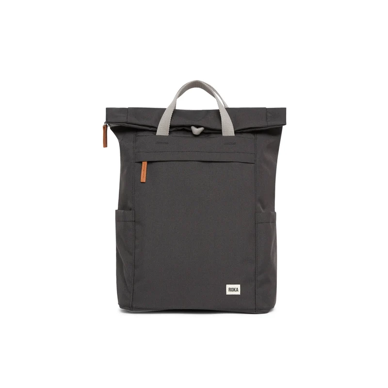 ROKA Finchley Eine große Tasche aus recyceltem Segeltuch von Ash