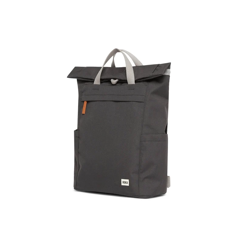 ROKA Finchley Eine große Tasche aus recyceltem Segeltuch von Ash