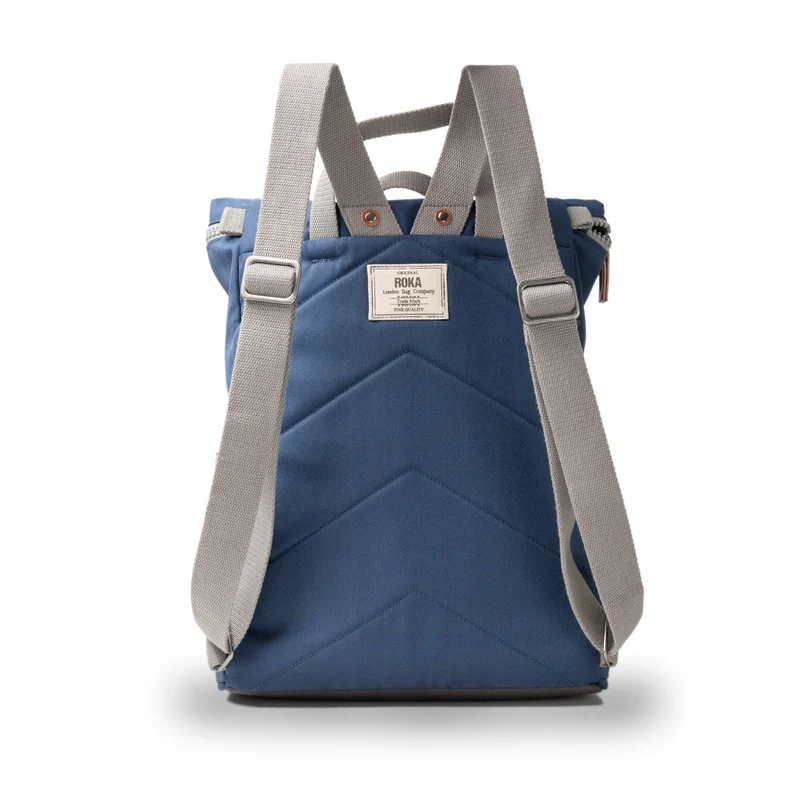 ROKA Finchley Eine große Tasche aus recyceltem Canvas von Pacific