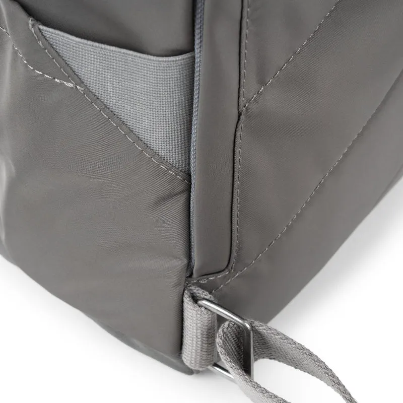 ROKA Kreativer Abfall Canfield B Graphit/Gebranntes Orange Kleiner Beutel aus recyceltem Nylon