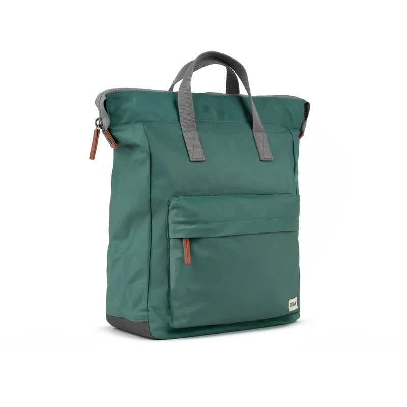 ROKA Bantry B Sage Große Tasche aus recyceltem Nylon