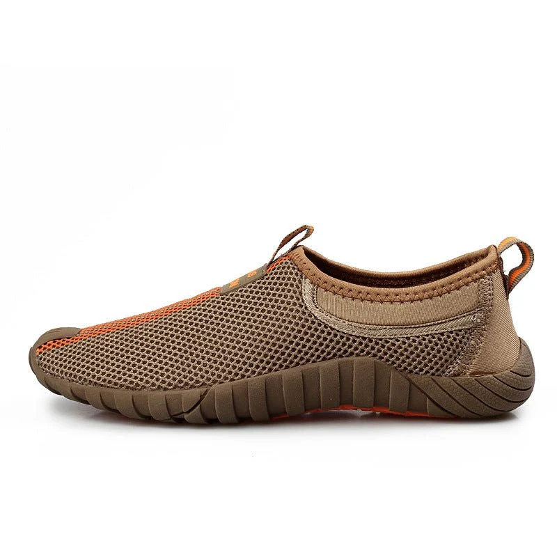 Wasserschuhe leicht rutschfest mit Slip-On-Design