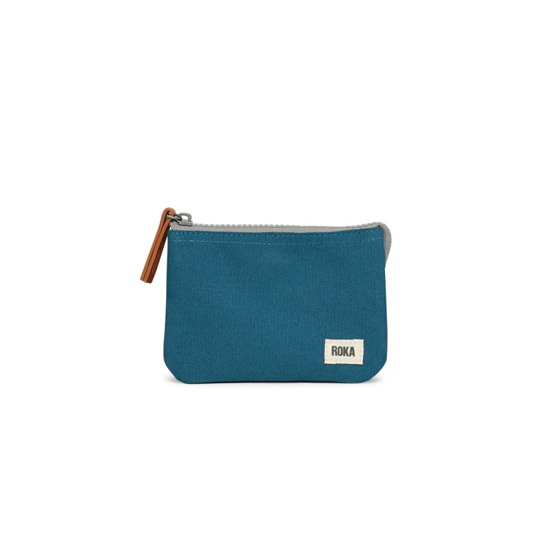 ROKA Carnaby Kleine Handtasche aus recyceltem Canvas von Marine
