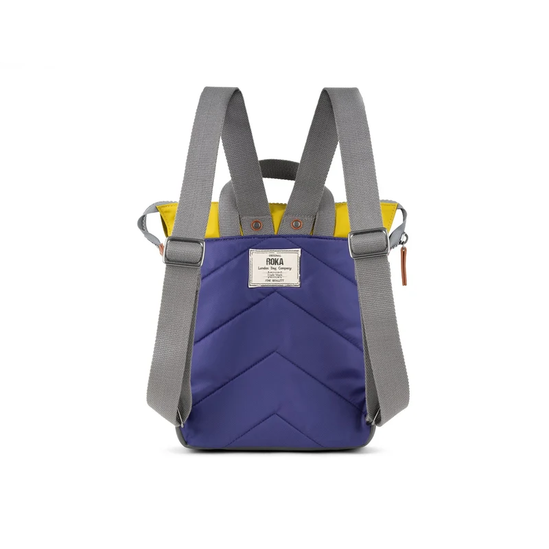 ROKA Kreativer Abfall Bantry B Kleine Tasche aus recyceltem Nylon, Edition 3