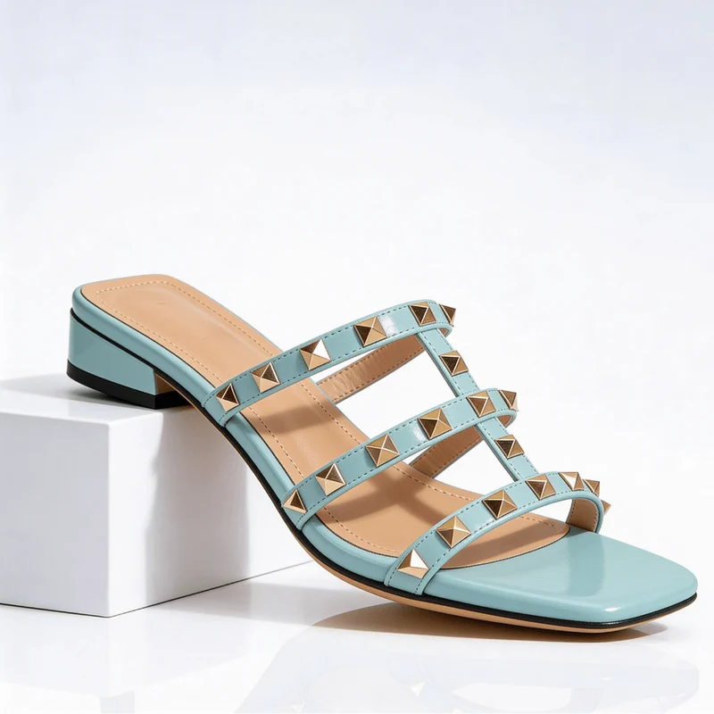 Riemchensandalen Damen mit Nieten und Absatz
