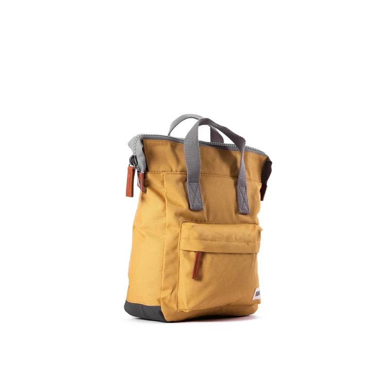 ROKA Bantry B Flax Kleine Tasche aus recyceltem Canvas