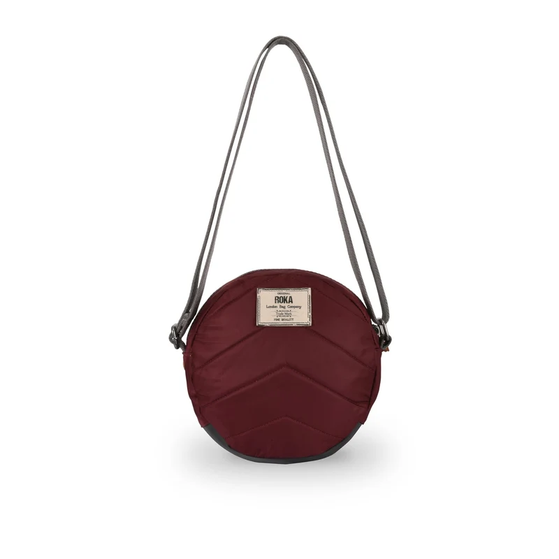 ROKA Paddington B Port Kleine Tasche aus recyceltem Nylon