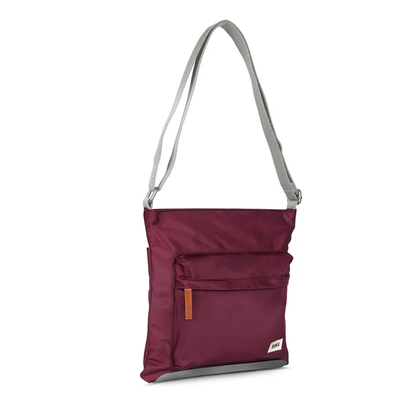 ROKA Kennington B Plum Medium Tasche aus recyceltem Nylon