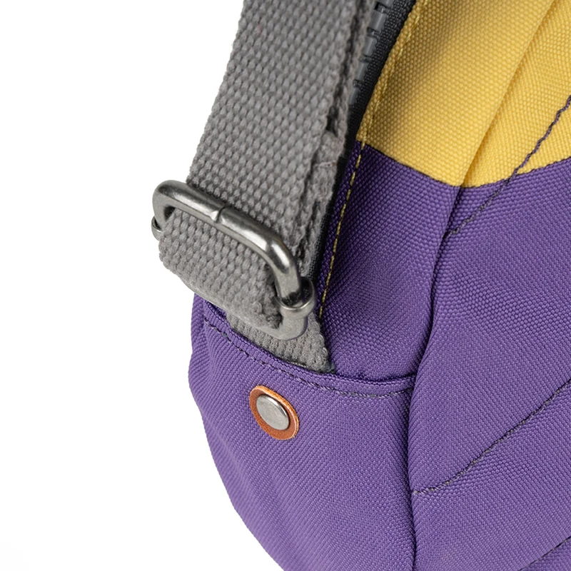 ROKA Kreativer Abfall Paddington B Imperial Lila / Bambus Einheitsgröße Recycelte Canvas-Tasche