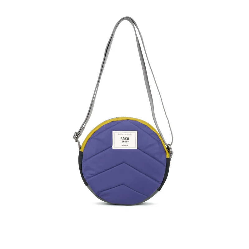 ROKA Kreativer Abfall Paddington B Kleine Tasche aus recyceltem Nylon, Edition 3