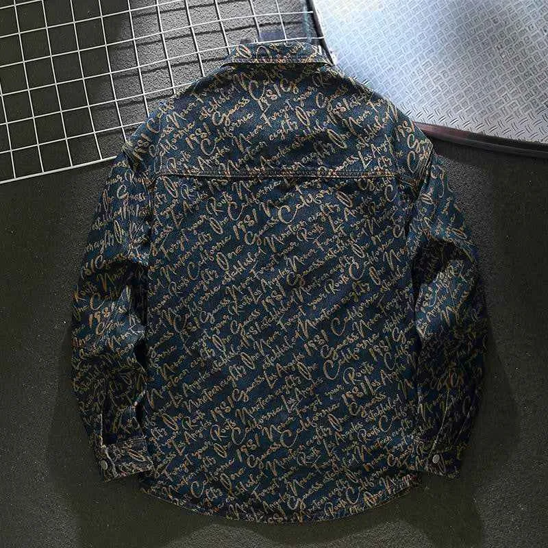 Jeansjacke mit Schriftzug