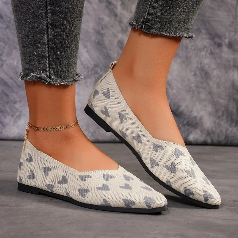 Damen Ballerinas Herzmuster Spitz