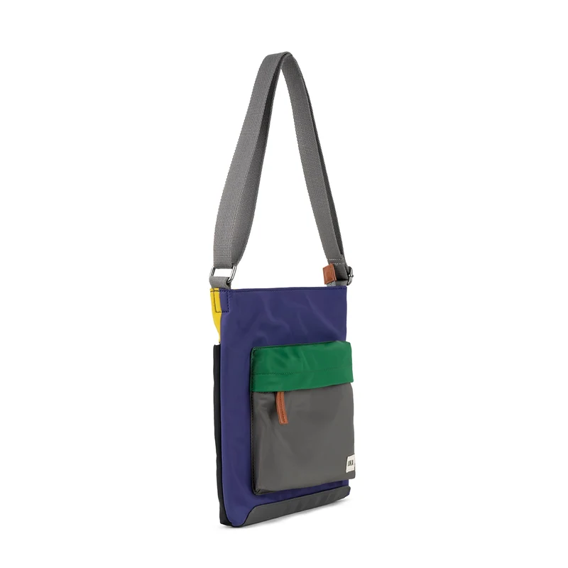ROKA Kreativer Abfall Kennington B Medium Tasche aus recyceltem Nylon, Edition 3