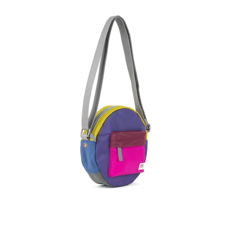 ROKA Kreativer Abfall Paddington B Tasche aus recyceltem Nylon, Edition 2