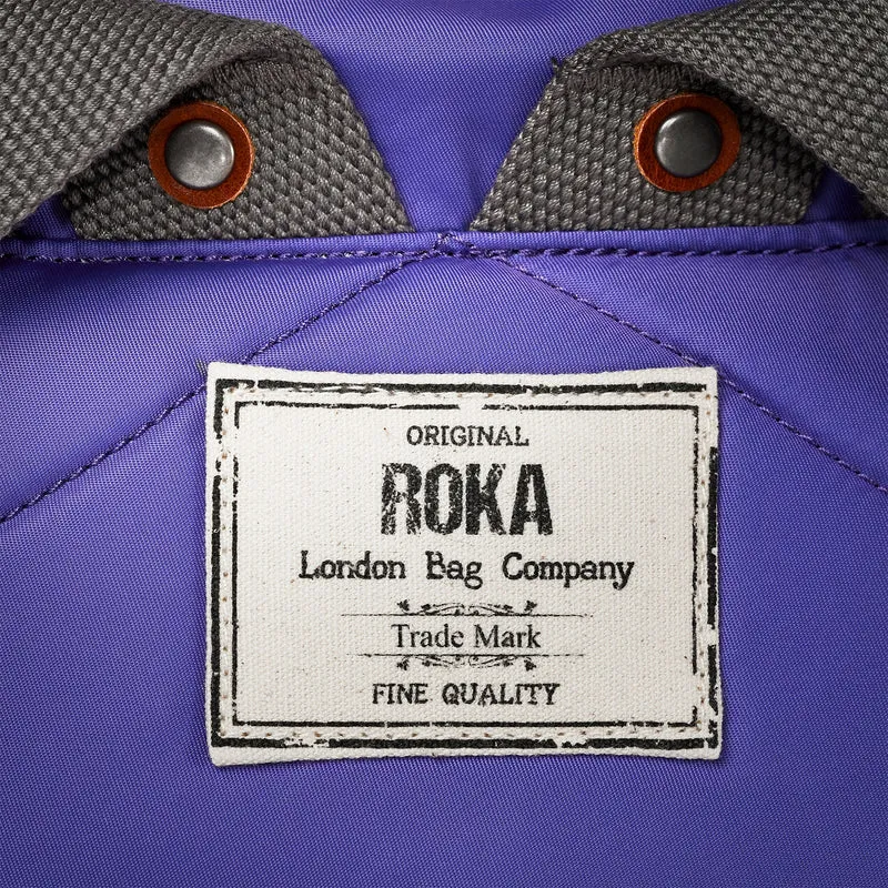 ROKA Canfield B Peri Lila Mittelgroße Tasche aus recyceltem Nylon