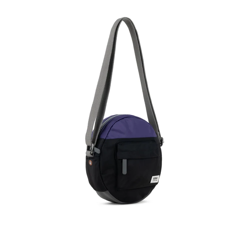 ROKA Kreativer Abfall Paddington B Schwarz / Mulberry Kleine Tasche aus recyceltem Nylon