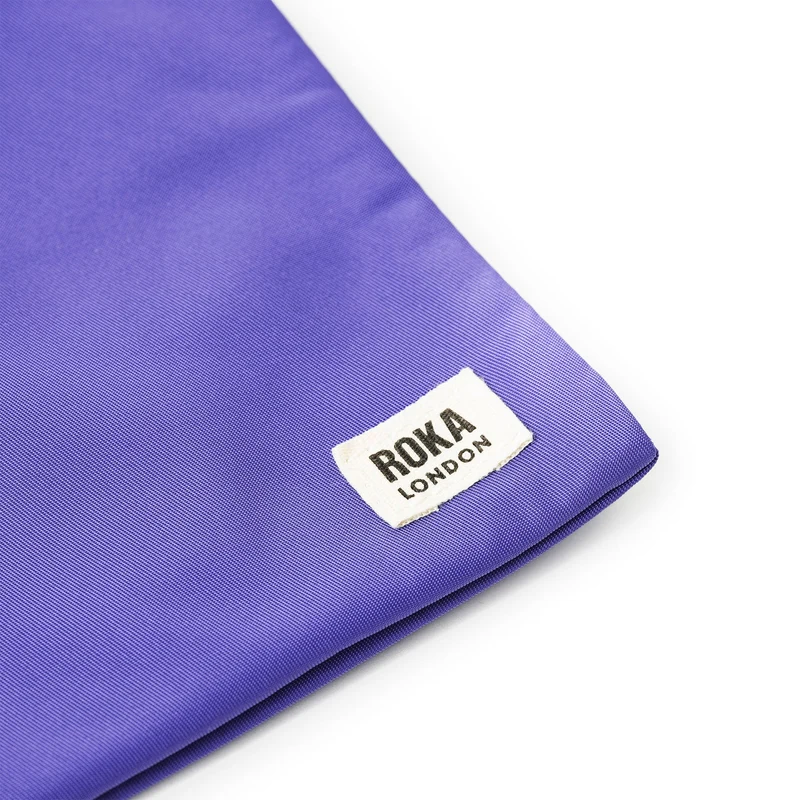 ROKA Chelsea Einfache lila Tasche aus recyceltem Nylon
