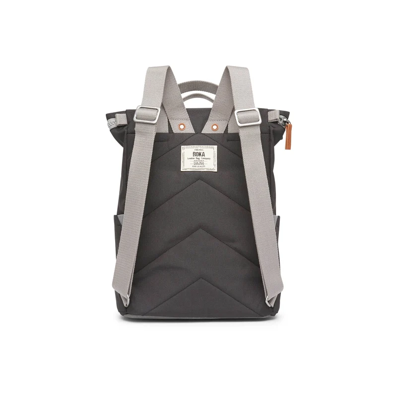 ROKA Finchley Eine mittelgroße Tasche aus recyceltem Canvas in Ash-Optik