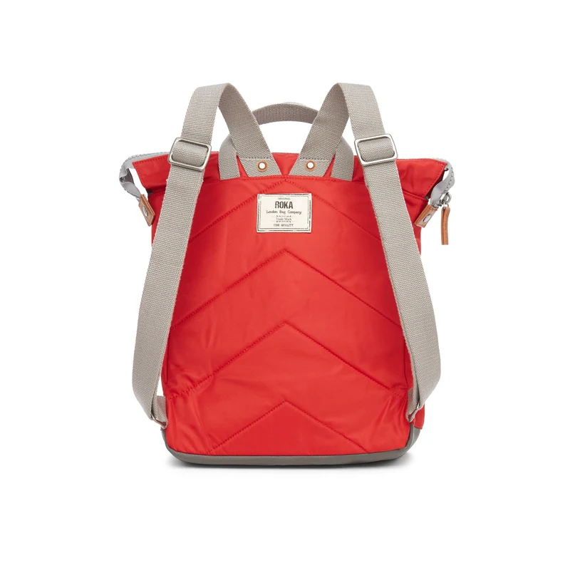 ROKA Bantry B Cranberry Medium Tasche aus recyceltem Nylon