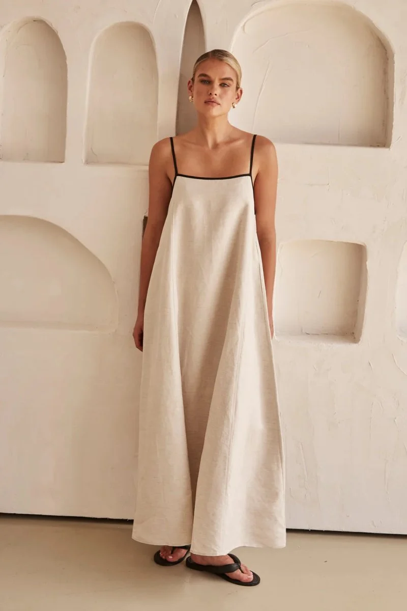 Elegantes Sommer langes Kleid mit Spaghettiträgern