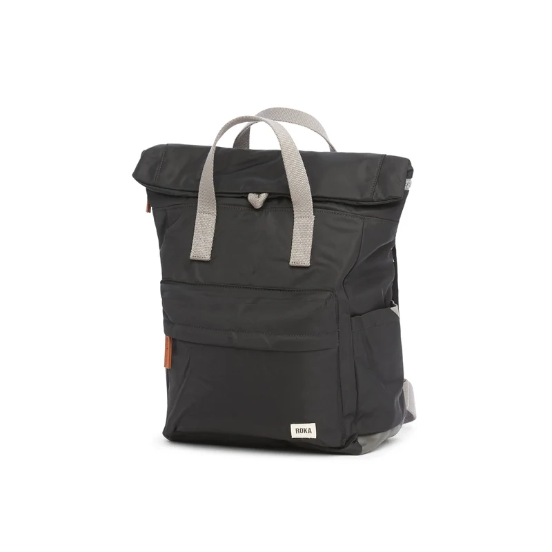 ROKA Canfield B Schwarze mittelgroße Tasche aus recyceltem Nylon