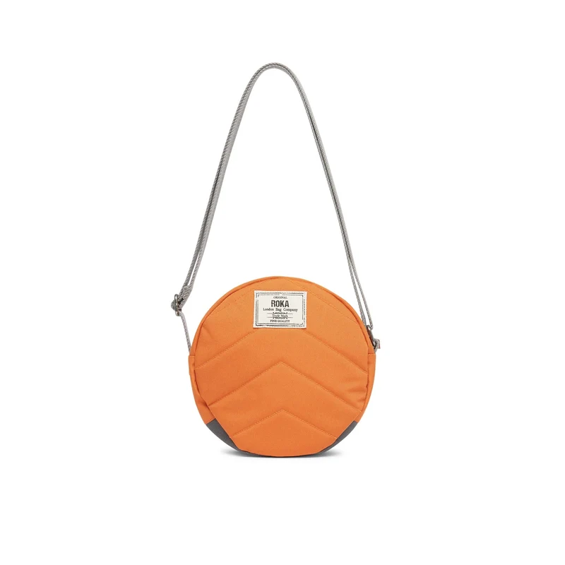 ROKA Paddington Kleine Tasche aus recyceltem Canvas, Atomic Orange