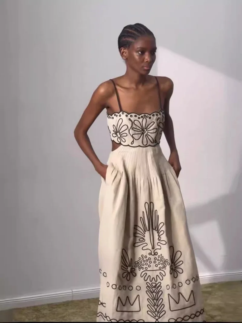 Elegantes Maxi Kleid mit Spaghetti Trägern