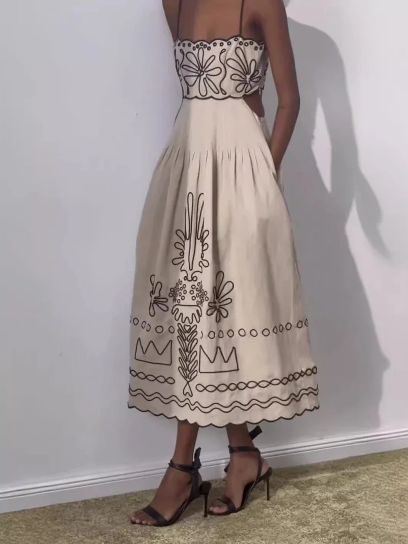 Elegantes Maxi Kleid mit Spaghetti Trägern