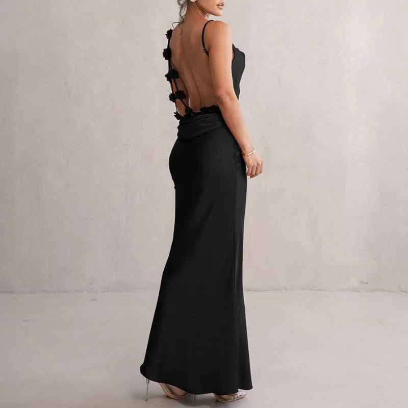 Amélie – Rückenfreies Maxikleid mit floraler Verzierung
