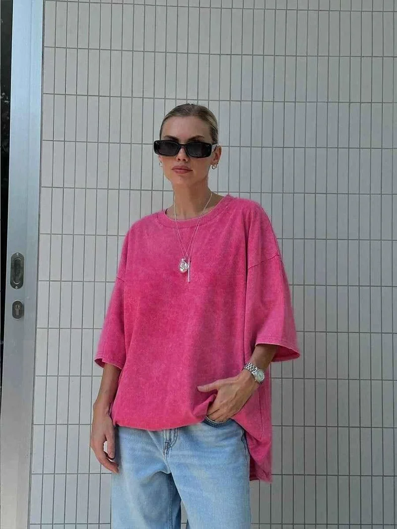 Liv – Oversized Acid-Wash T-Shirt in Unisex Fit mit Vintage-Look