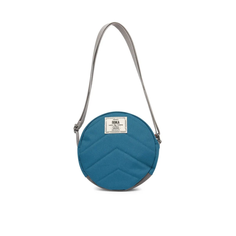 ROKA Paddington B Marine Kleine Tasche aus recyceltem Canvas