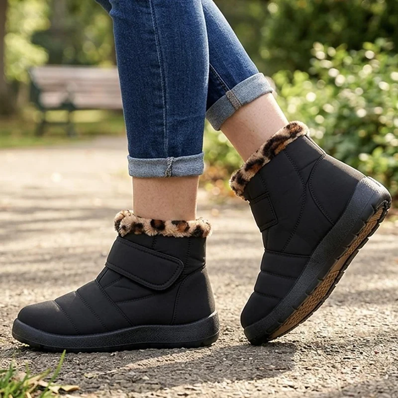 Wide-Fit Touch-Fasten Weather Boots - ACADE42002 / 328 504 - Black-Leopard