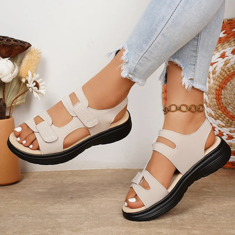 Komfort Plateau Sandalen mit Riemen
