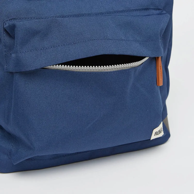 ROKA Bantry B Mineral Kleine Tasche aus recyceltem Canvas
