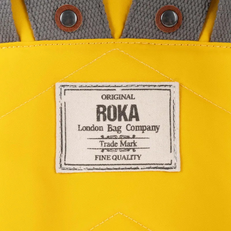 ROKA Canfield B Aspen Yellow Kleine Tasche aus recyceltem Nylon