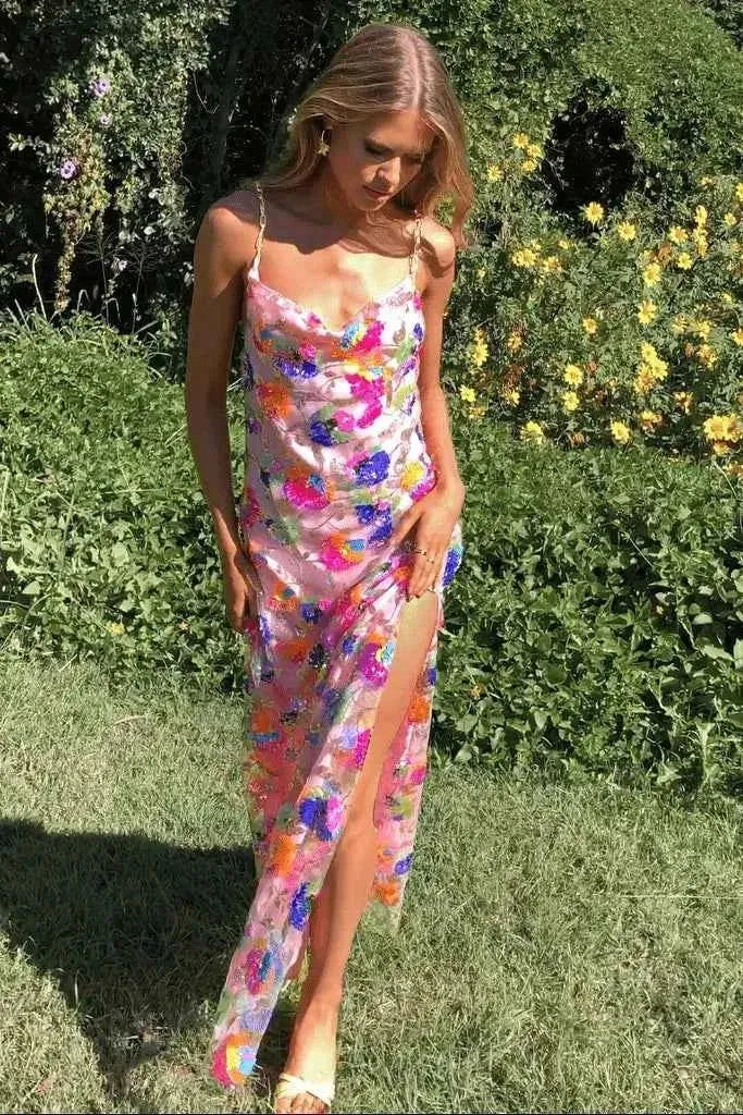 amelie – florales paillettenkleid mit rückenausschnitt & chain-straps