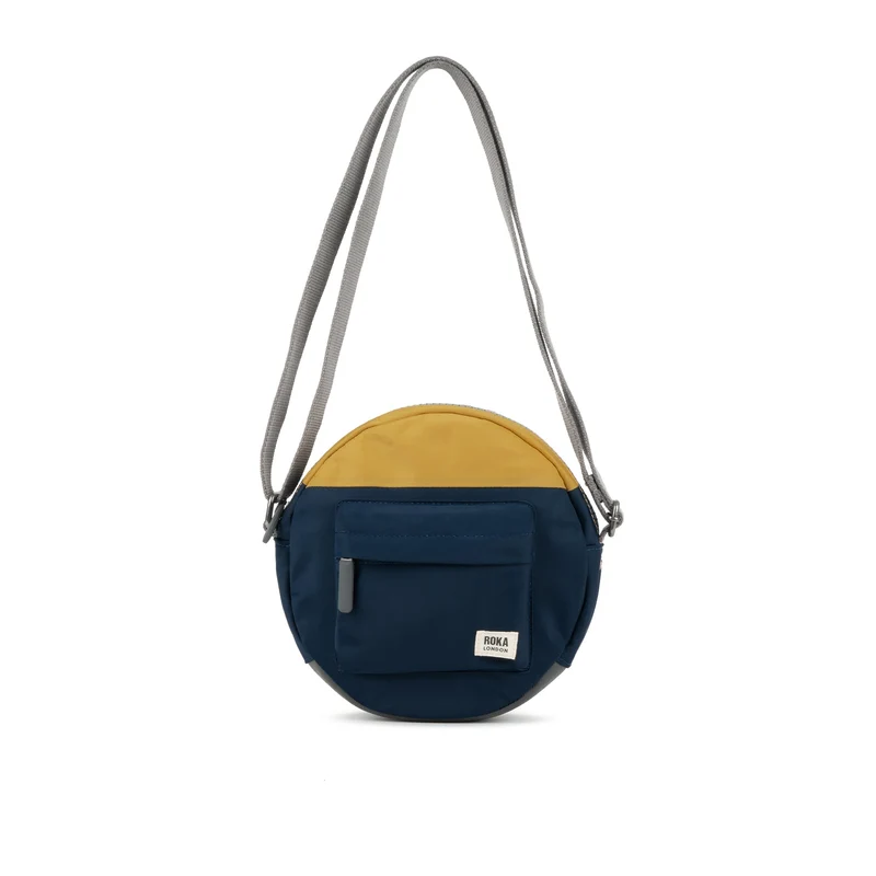 ROKA Kreativer Abfall Paddington B Midnight / Senf Kleine Tasche aus recyceltem Nylon